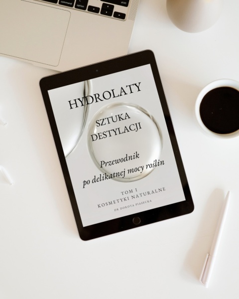 Hydrolaty - sztuka destylacji